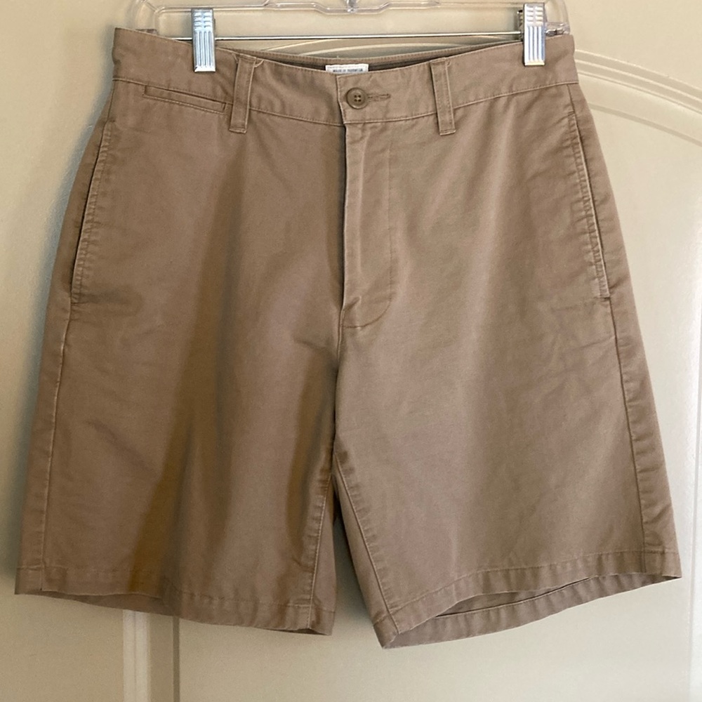 Gap khaki shorts